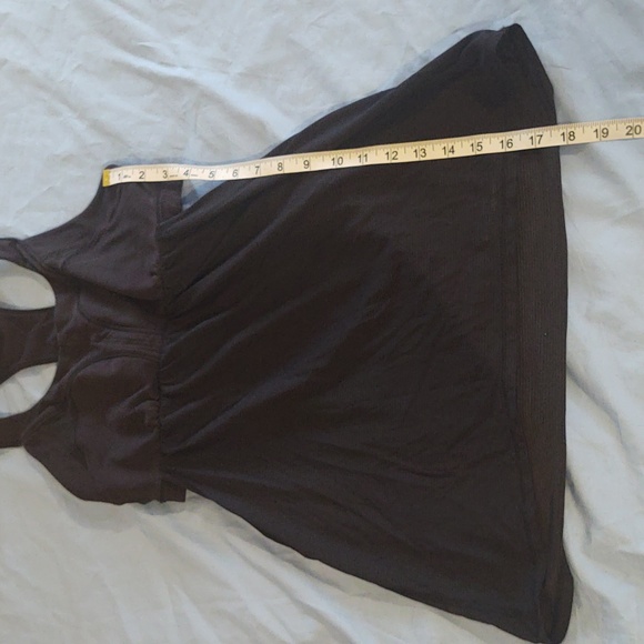 Lululemon Racer back Tank Size 8 Open Loose Sides & Back - Picture 9 of 15